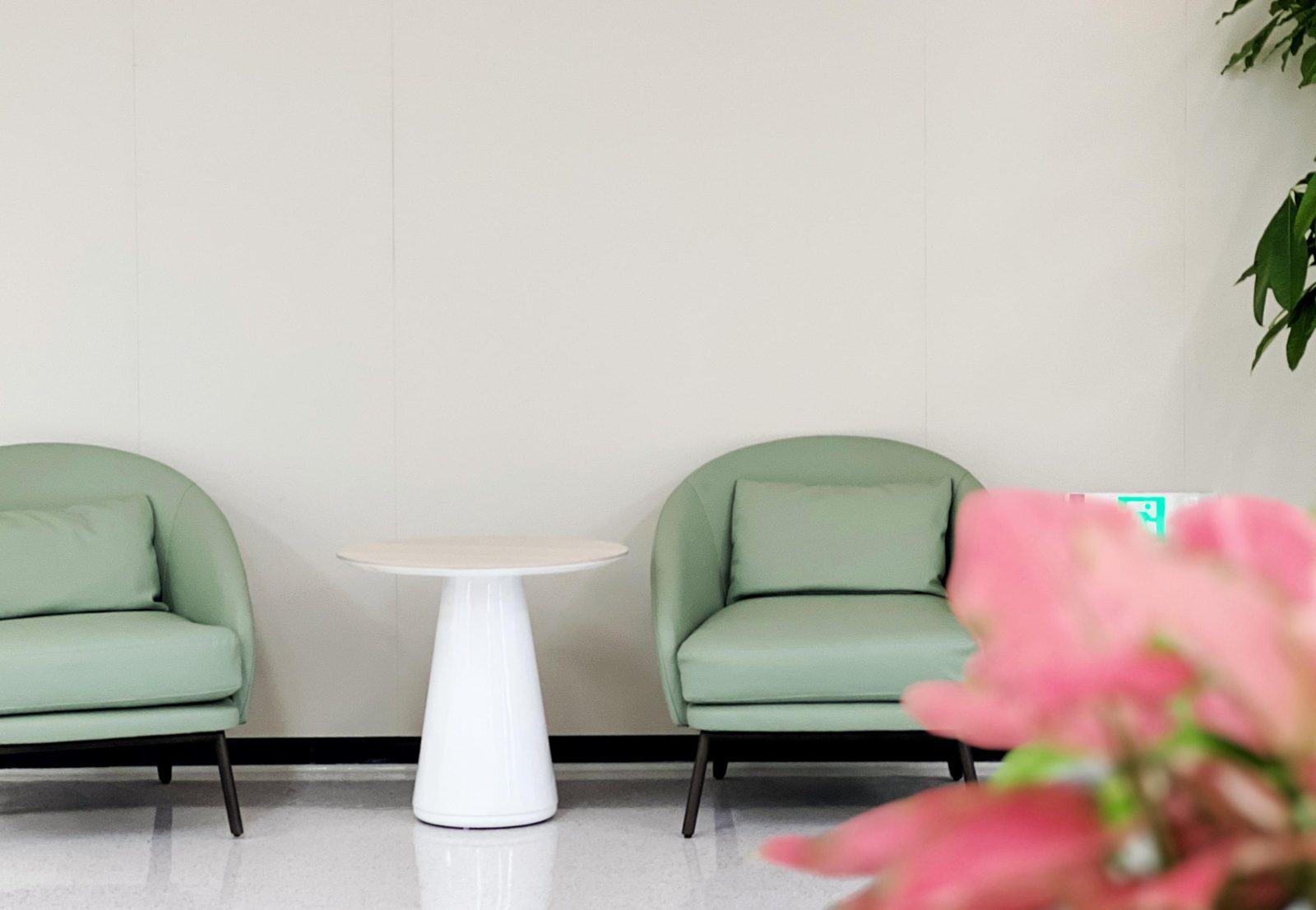 Dental treatment room at the IHC