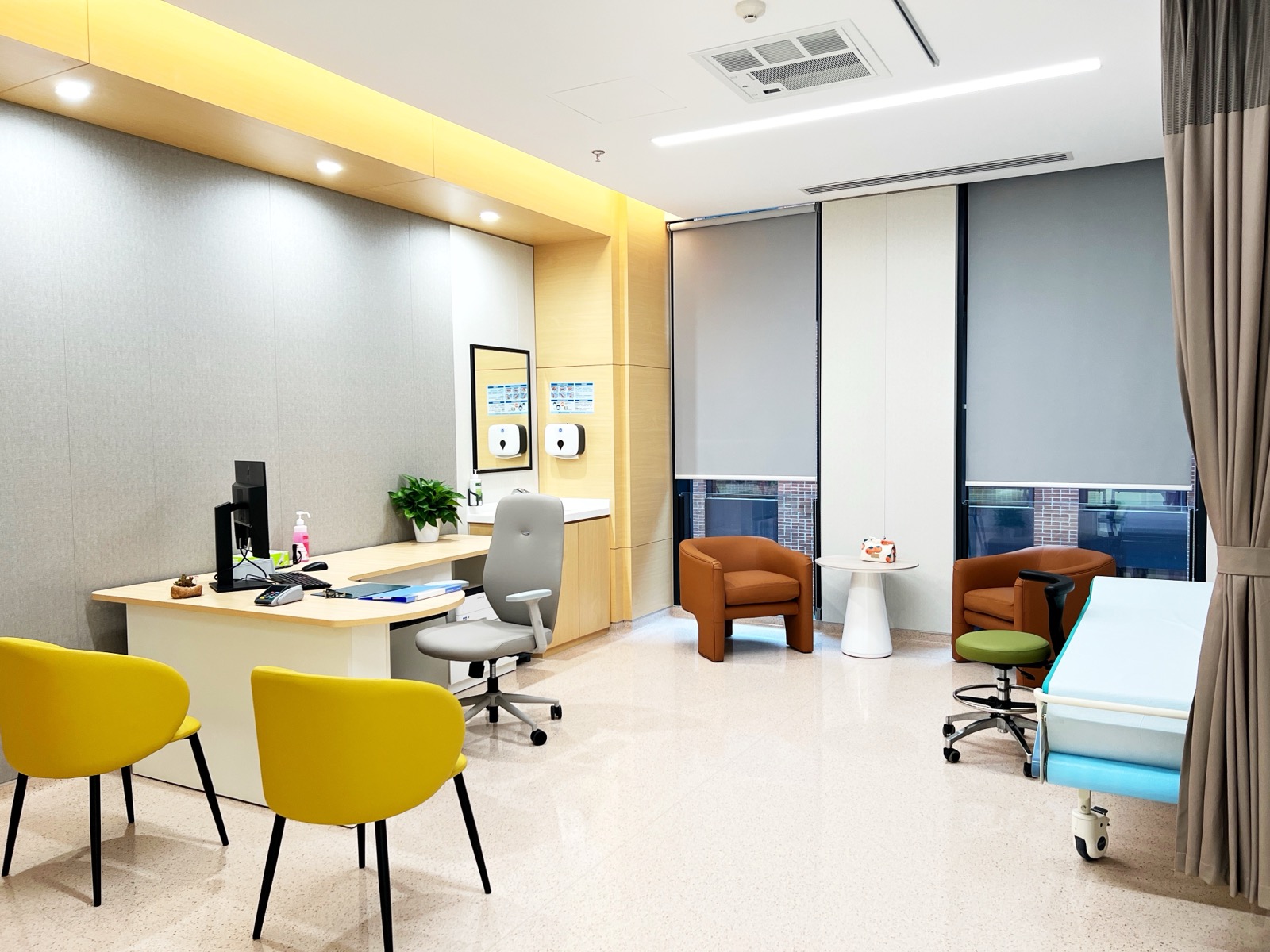 A specialist consultation in the international outpatient department